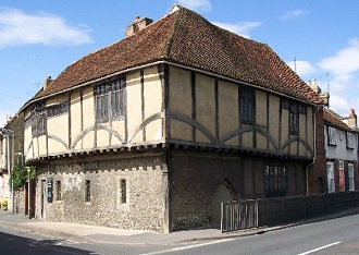 Maison Dieu in Ospringe